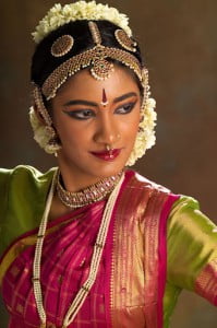 Украшения танцовщицы индийского классического танца в стиле бхаратнатьям